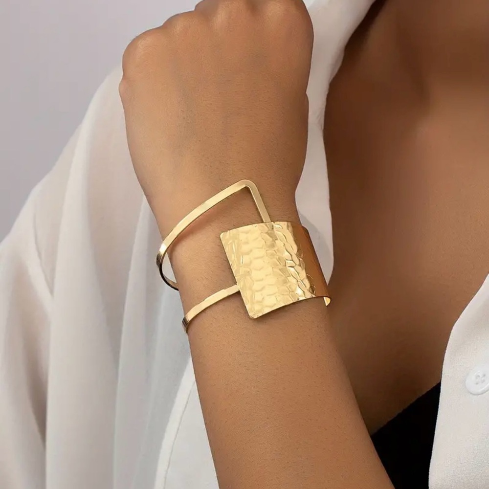 Geometric Golden Irregular Shape Bangle - image 2